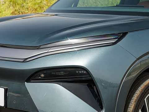 2025�� EV 670KM�����״�������