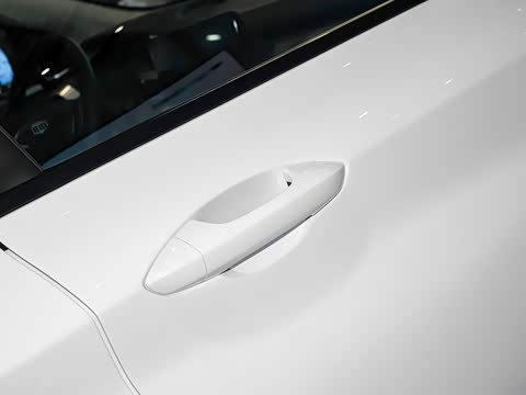 2025�� 1.5L CVT ����