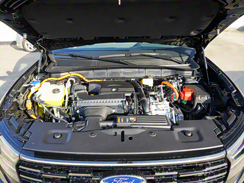 2025�� ���L 2.0T EcoBoost E�춯��������������