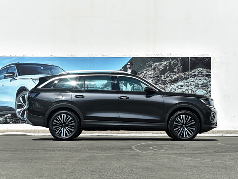 2024��  330TSI ����Ѳ�� ������