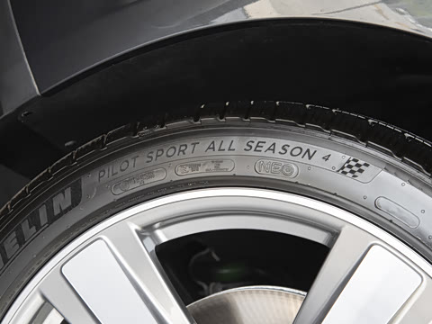 2025�� Macan 2.0T ���ΰ�