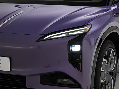 2025�� 680 Ultra������