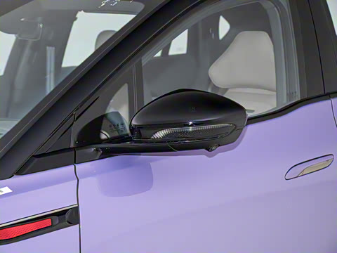 2025�� 680 Ultra������