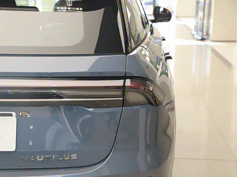 2025�� 2.0T �������ݰ�