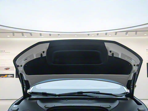 2025�� 102kWh ǩ����