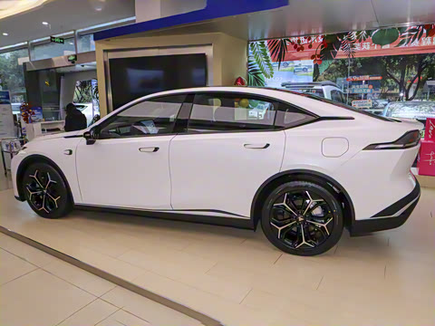 2025�� ���̾�Ӣ��