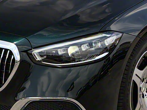 2025�� �Ŀ� S 480 4MATIC