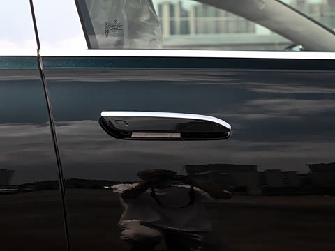 2025�� �Ŀ� S 480 4MATIC