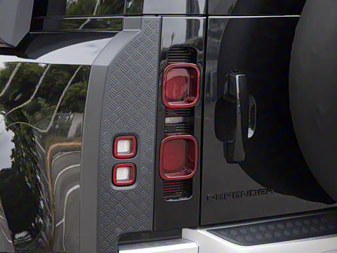 2025�� 110 3.0T P400 �����ر��