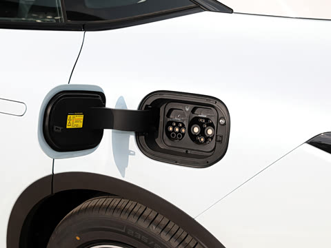 2024�� 560PRO 185kW