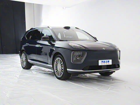 2025�� 700 Ultra�������������״��