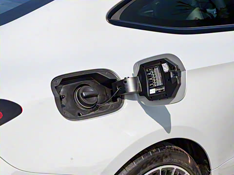 2024�� AMG CLE 53 4MATIC+ ���ܳ�