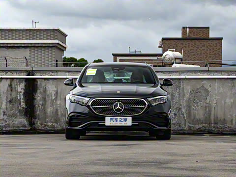 2025�� �Ŀ� E 260 �˶���