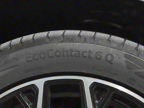 2025�� ���� 550ProѲ����