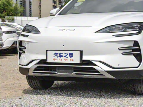 2025�� EV 520km �����