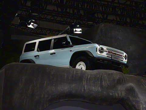 2025�� 2.3T 1966��׼��