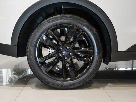 2025�� 2.0T EcoBoost E �춯 �˶���