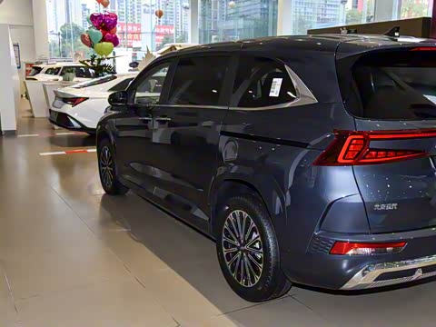 2024�� 380TGDi LUX Premium �ǰ�����