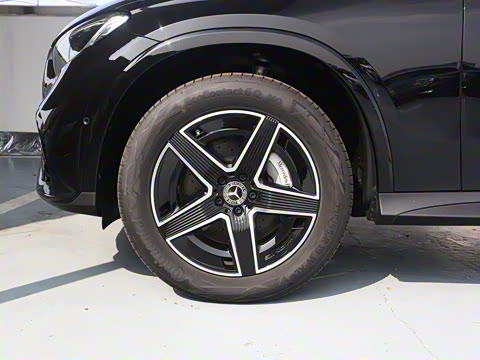 2024�� GLC 260 4MATIC ����SUV