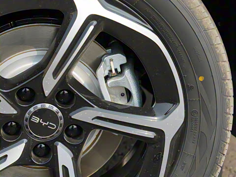 2025�� 605���˰�