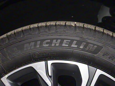 2025�� 2.0T ������