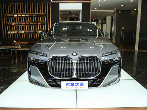 2023�� 740Li ������ M�˶���װ