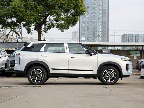 2025�� ���ܰ� 1.6T ��������