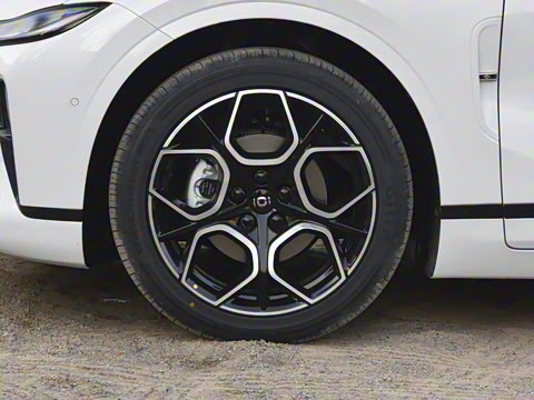 2025��  ���� ����� 625 �콢��