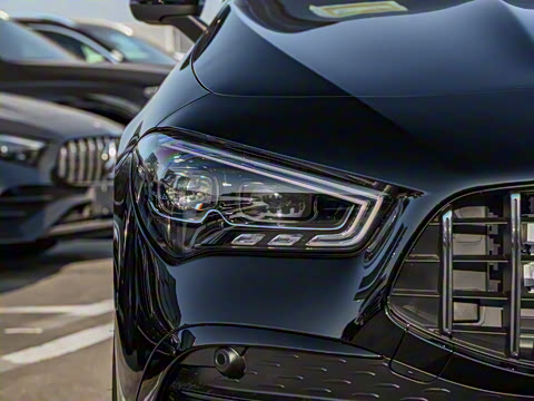 2025�� AMG CLA 35 4MATIC