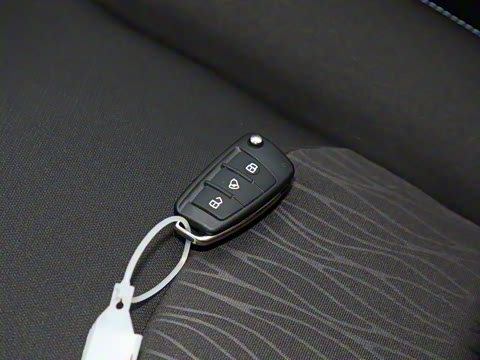 2025�� 1.8L �ֶ����ʰ� 7/8��