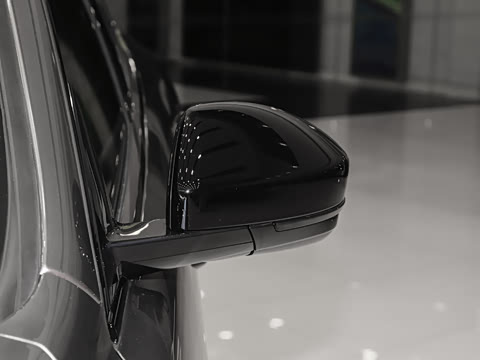 2025�� P400 SPORT