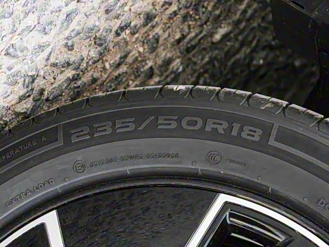 2025�� 560PRO 185kW