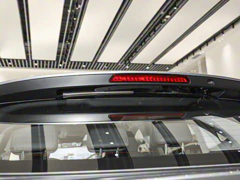 2025�� 725 �������� Max �콢��