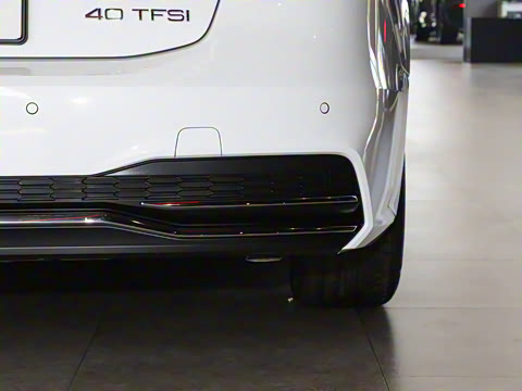 2024�� 40 TFSI ������