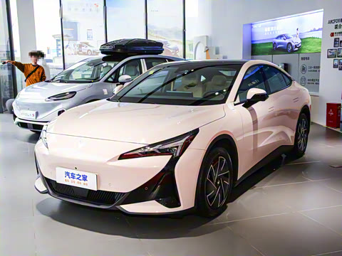 2024�� 560PRO 185kW