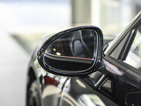 2022�� Boxster 2.0T