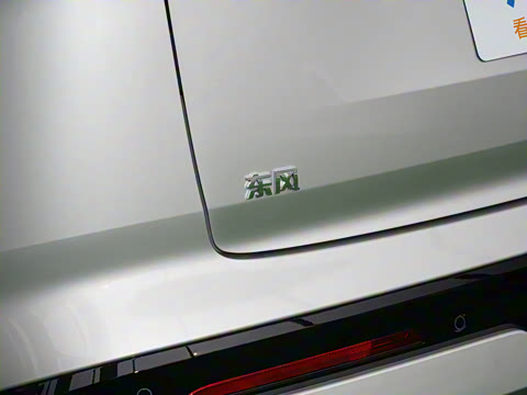 2025�� 210Ultra���Ȱ� 5��