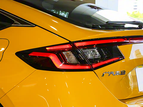 2023�� HATCHBACK 240TURBO �ֶ�ר����