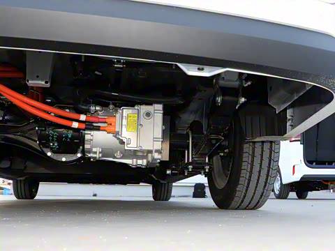 2025�� 320KM ������ 7��