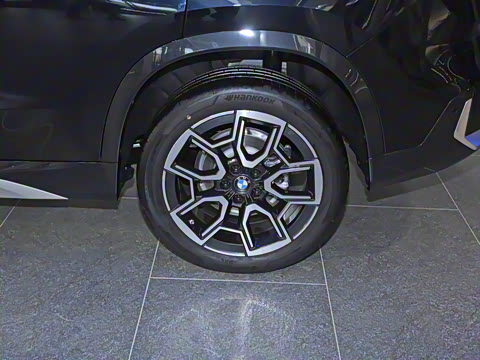 2023�� sDrive25Li X�����װ