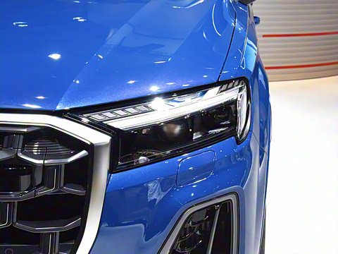 2025�� 55 TFSI quattro S line�����