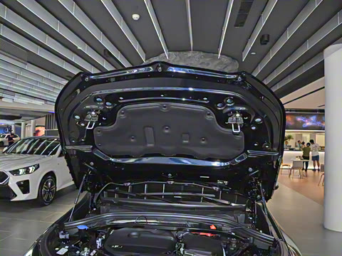 2023�� sDrive25Li X�����װ