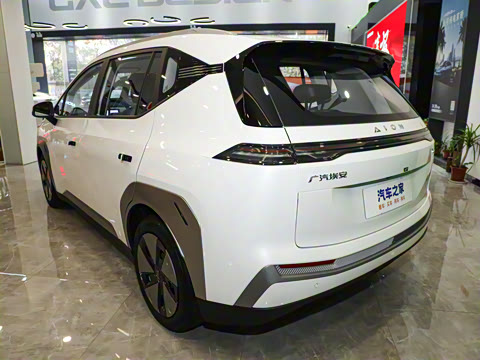 2023�� Plus 610 ������