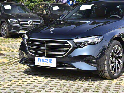 2025�� E 300 L ������