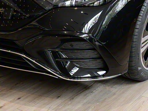 2025�� 500 4MATIC ������