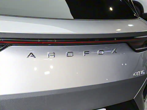 2025�� 688MAX 175kW