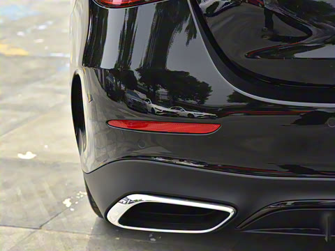 2025�� �Ŀ� E 300 ʱ�����˶���