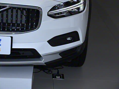 2024�� Cross Country B5 AWD �����