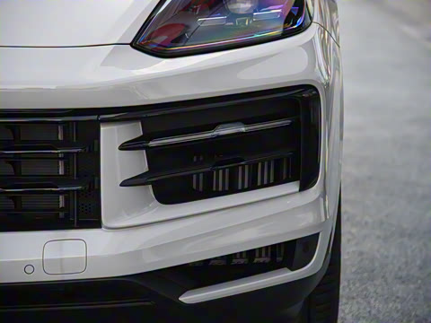 2025�� Cayenne Coup�� 3.0T