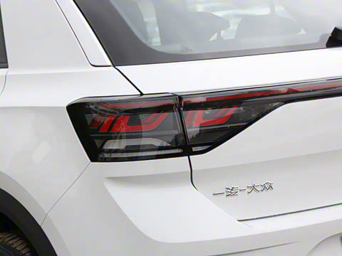 2025�� 300TSI DSG���������